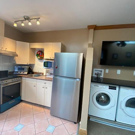 Ocean Breeze Executive Bed And Breakfast North Vancouver Ngoại thất bức ảnh