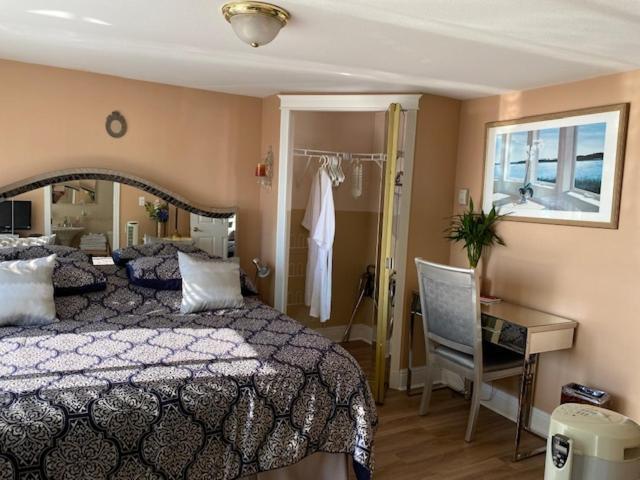 Ocean Breeze Executive Bed And Breakfast North Vancouver Ngoại thất bức ảnh