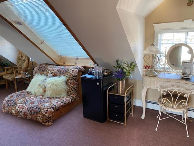 Ocean Breeze Executive Bed And Breakfast North Vancouver Ngoại thất bức ảnh
